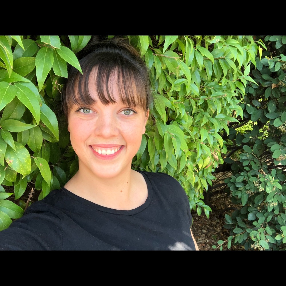 Meet your Posher, Hannah